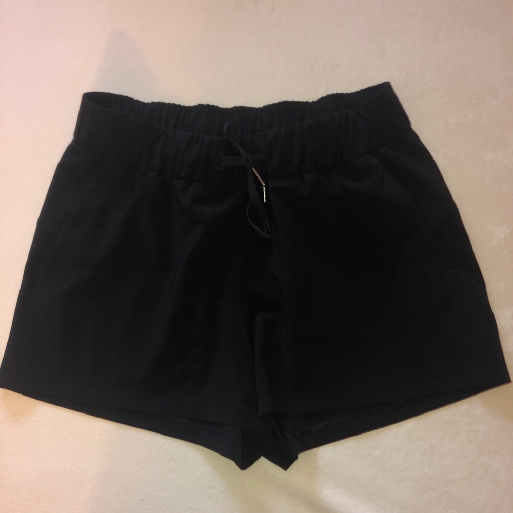 Lululemon yoga shorts